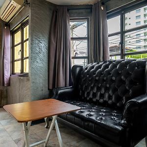 Standard Zimmer mit Kingsize-Bett